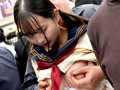 ロングスカート女学生羞恥2 小顔ツインテール娘