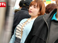 頑なに乳首を隠す巨乳女子の両手が感じてオイル揉み2