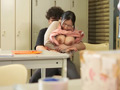 倉庫勤務中でも拒めずやらせてくれる地味巨乳パート妻3