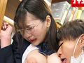 糸引くほど愛液が溢れ出す敏感娘33 むっちりI乳眼鏡女子