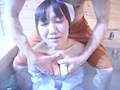 水中でおっぱい揉みまくり！！