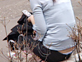 街角お姉さんのローライズパンチラ狙い撮り！