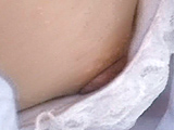 胸チラ 無防備な女子○生