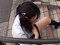 胸チラ 無防備な女子○生