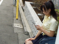 胸チラ 無防備な女子○生