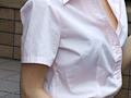 胸チラ 無防備な女子○生