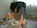 ウンチでアートする奥様