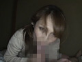 息子に気づかれずにこっそりとお口で…3