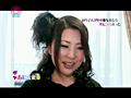 お母さんが娘の服を着たら妙にエロかったので