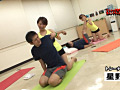 女性トレーナーと密着出来るストレッチ専門店に潜入1