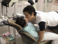 歯科助手をしている兄貴の嫁さんがかなりのデカパイ