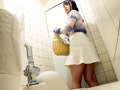 女子トイレ覗き迫力の放尿と生々しいオナニー ＃1