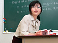 美人教師の失禁科目