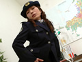 美脚婦警のおしっこ勤務