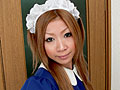 搾り出すメイドの小便