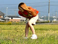 みゆの青空おもらし遊び