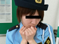 婦警が大胆小便噴射