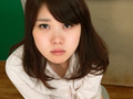 おもらし美人教師の自慰放尿