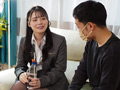 依頼元の女子社員をその気にさせてAV突入 牧野怜奈