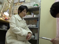 鍼灸院須藤○撮り下ろし3 ちっちゃい九州美人妻