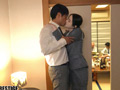 キス魔に豹変した後輩と…朝までベロキス不倫