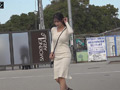 満員電車で乳首だけを徹底的に開発されるアヘ顔敏感女2