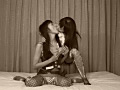 元祖レズ接吻7 ～ボディコンドレス接吻編～