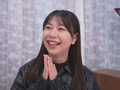 街行く素人娘が脱ぎ脱ぎあっち向いてホイ対決！りな編