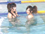 恥女！ 羞恥！水に溶けるビキニ2009 プール・公園編
