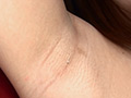 恥ずかしがる素人娘たちのワキ視○＆責め！！