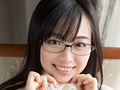 ヴィーガン小悪魔、はみ出るマ○毛でナチュラルSEX