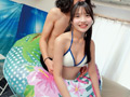 湘南ビーチのお嬢さん！童貞君のオナニーのお手伝い サンプル画像1