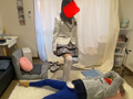 あやかちゃんが憂さ晴らしでマネージャーに電気アンマ