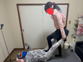 スレンダーS女Ainaちゃんのベッド拘束電気アンマ地獄！