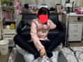 スレンダーS女Ainaちゃんのベッド拘束電気アンマ地獄！