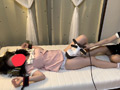 親友女子同士の電気アンマ！鼠蹊部くすぐり！