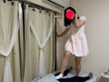 SMバーによく出没するS痴女カワウソさんの電気アンマ サンプル画像10