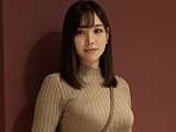 《巨根痴●》ニットワンピ娘 青P