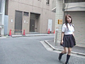 女子○生Tバックハミ毛パンチラ2