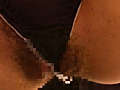 女子○生Tバックハミ毛パンチラ3