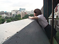女子○生Tバックハミ毛パンチラ5