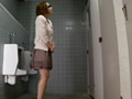 美女のおしっこ 立ちしょんべん○撮