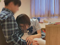 カニばさみロックで膣奥固定し中出し懇願する女子学生