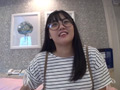 パパ活が禁止されるようなので 眼鏡を外すと可愛かった
