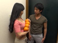 イケメンを連れ込みセックスを楽しむイケナイ人妻2
