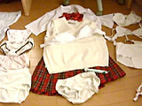 この女子○生の下着を盗みました。