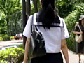 この女子○生の下着を盗みました。