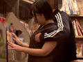 地味娘のメガネ書店員ちゃんが○されまくる一部始終。