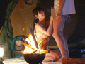 超話題のソロキャン女子に密着取材！青○セックス！！