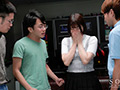 三股がバレて集団イカされまくりSEX 唯井まひろ